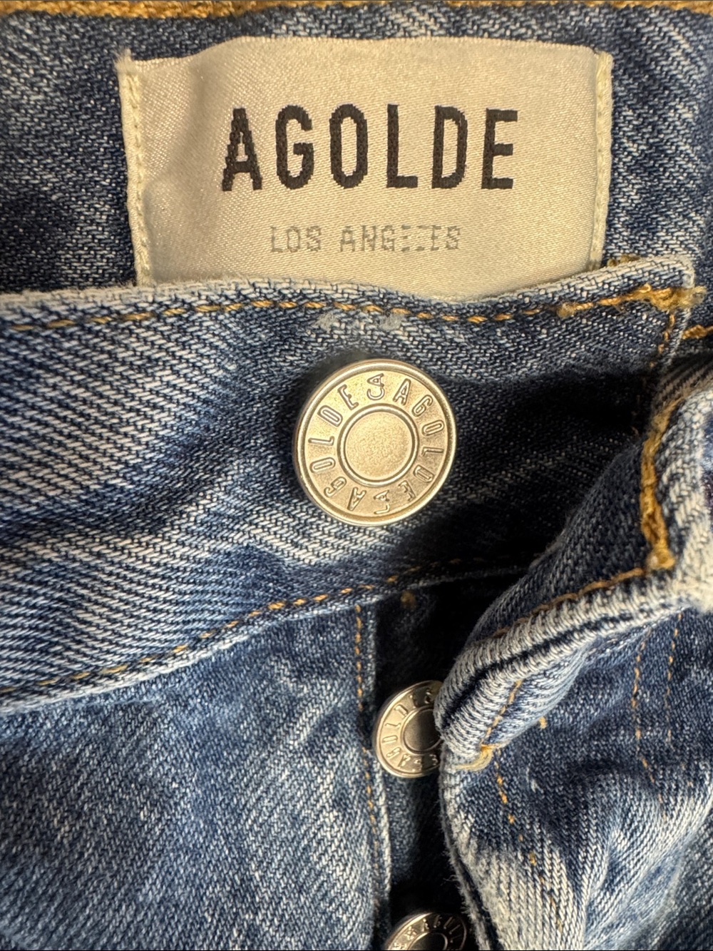 Agolde Classic Blue High-Rise Denim Shorts - Picture 6 of 15